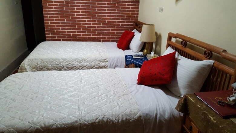 Love Nostalgia No. 53 B&B