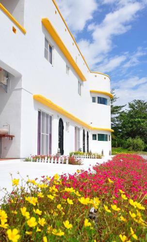 Beautiful Little Horse Villa