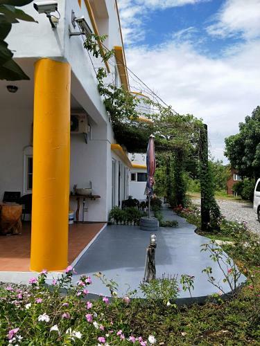 Beautiful Little Horse Villa