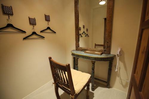 Cenacle B & B