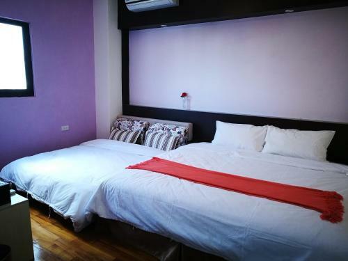 198 Red Hat B&B