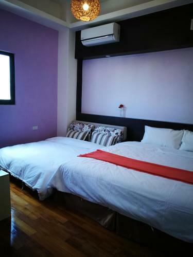 198 Red Hat B&B
