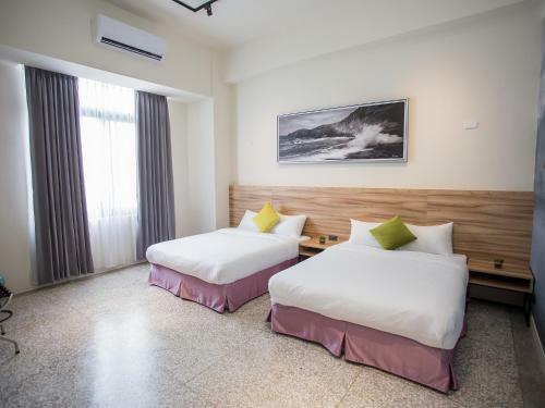 Rainbow Hotel