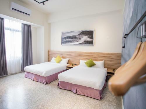 Rainbow Hotel