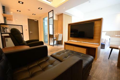 Posada Sky Square Business Travel