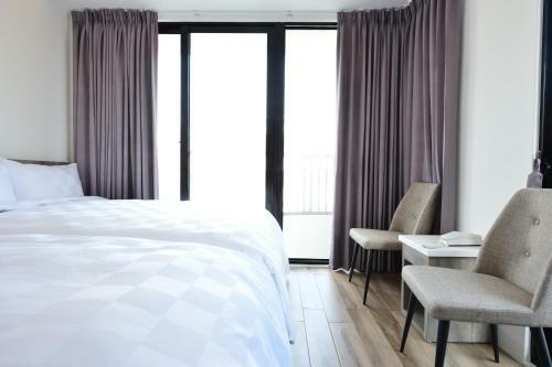 Posada Sky Square Business Travel