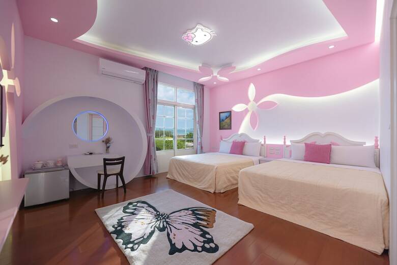 Bed & Breakfast Summer Blue