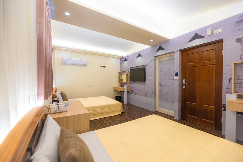Bed & Breakfast Summer Blue