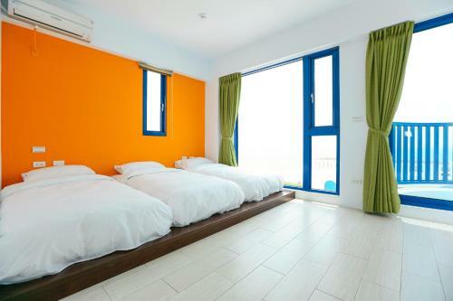 Bed & Breakfast Travel Light House