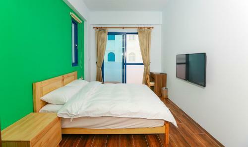 Bed & Breakfast Travel Light House