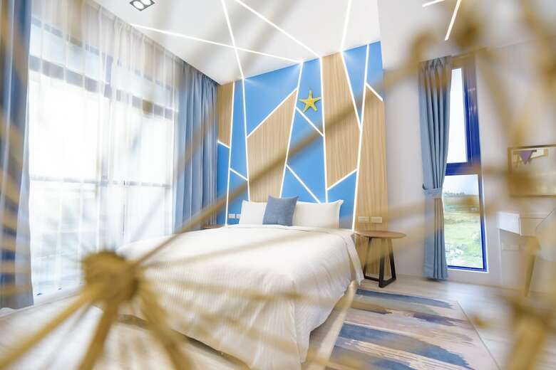 Bed & Breakfast Summer Blue Sky