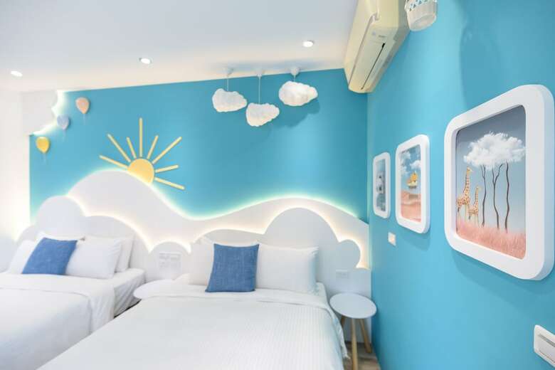 Bed & Breakfast Summer Blue Sky