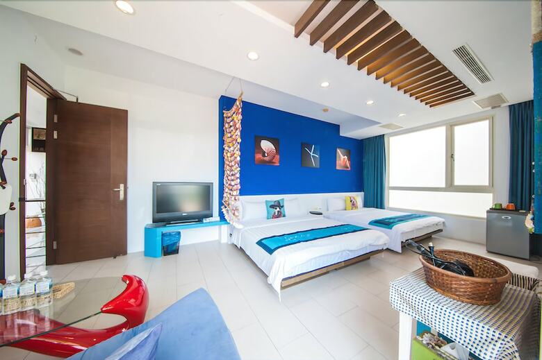 Hostal Hi One One