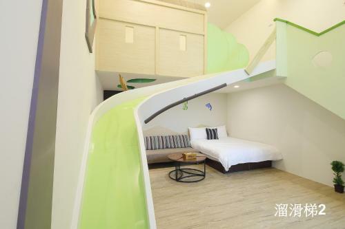 Happiness Yes Hostel