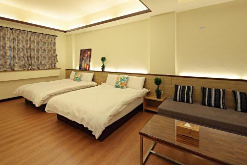 Happiness Yes Hostel