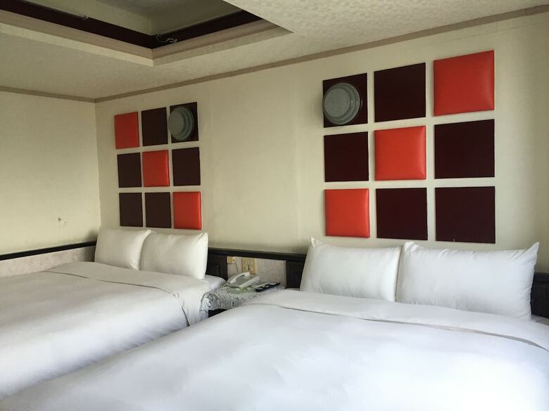 King Lo Tung Hotel