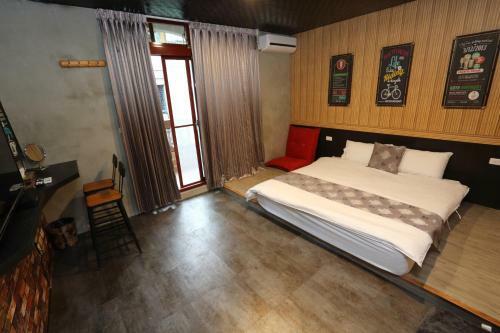 Luodong Loft House