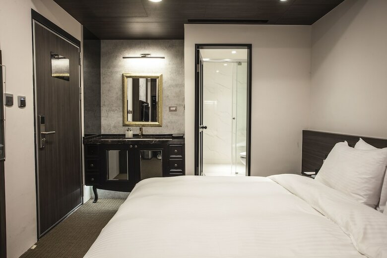 Dream Mansion Hotel