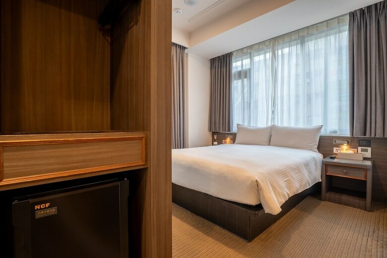 Dream Mansion Hotel