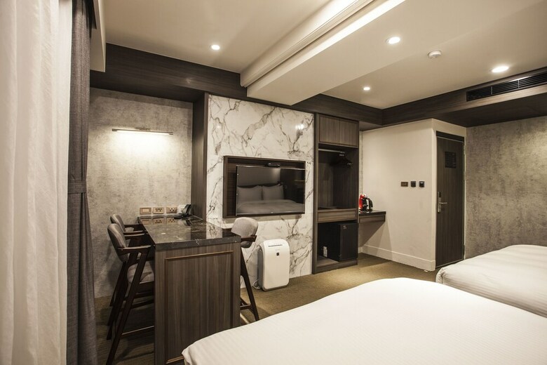 Dream Mansion Hotel