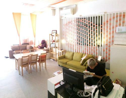 Posada Fengjia Love I Hostel