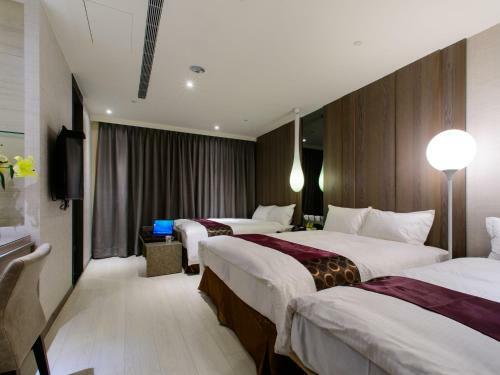 Stay Hotel - Taichung Zhongqing