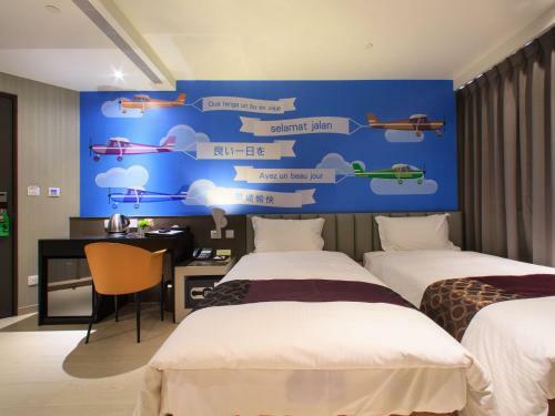 Stay Hotel - Taichung Zhongqing