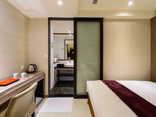 Stay Hotel - Taichung Zhongqing