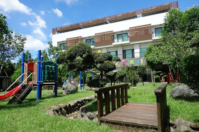 Bed & Breakfast One City One Vacation Farm