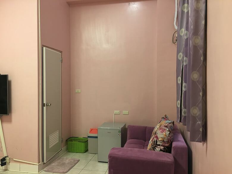 Hotel Happy Homestay