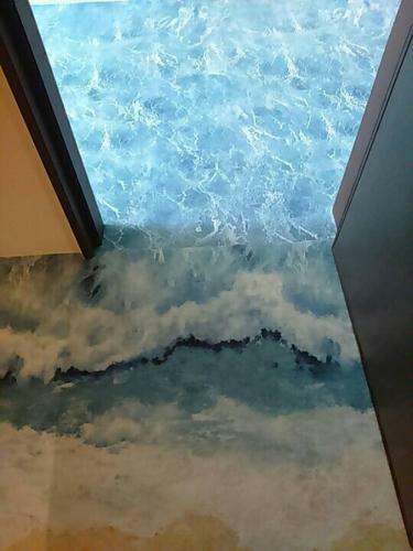 Ocean Hotel