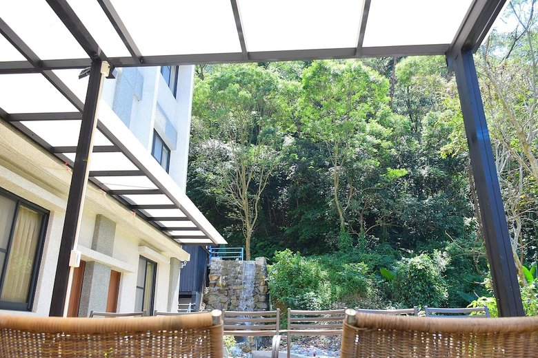 Bed & Breakfast Puli Guanpu Fallsview Stay House