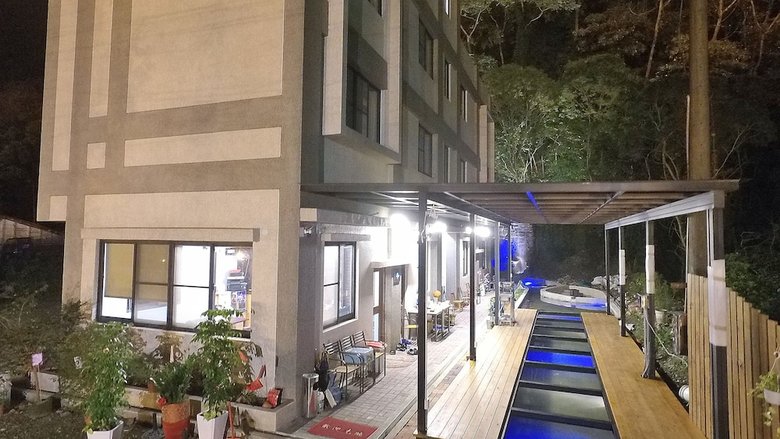 Bed & Breakfast Puli Guanpu Fallsview Stay House