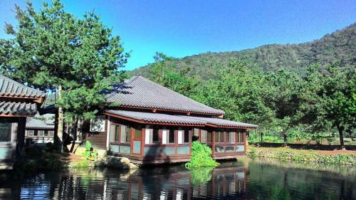 Water Villa
