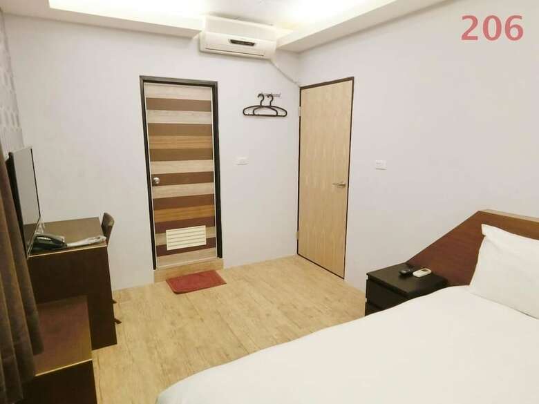 Hotel Shuntai Inn