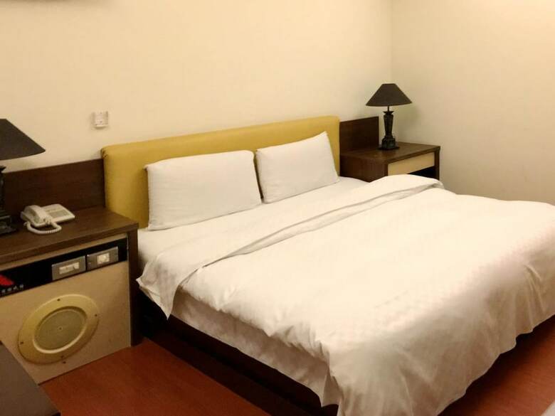 Posada Jung-zaw Bussiness Hotel