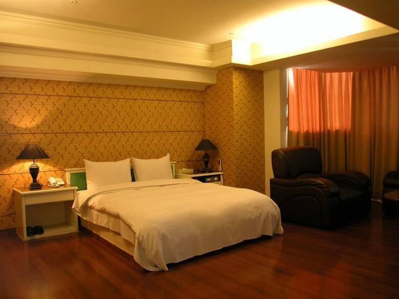 Posada Jung-zaw Bussiness Hotel