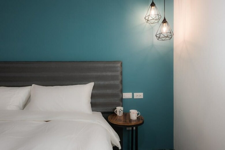 Hotel Half
