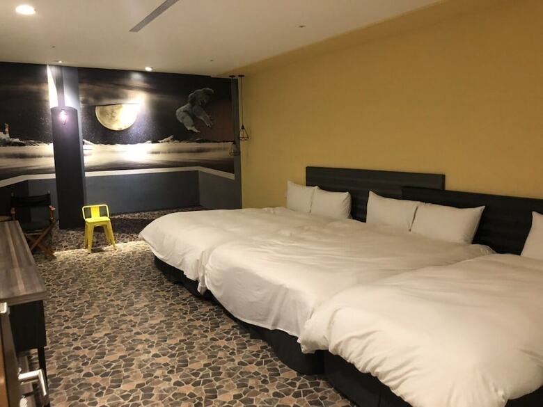 Hotel Half