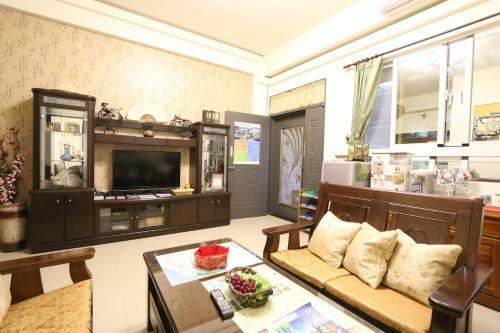 Guan Shan Lou Homestay