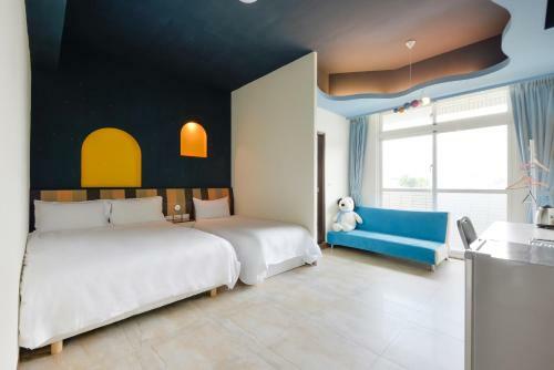 N22 Hostel - Ocean Tale