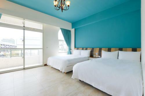 N22 Hostel - Ocean Tale