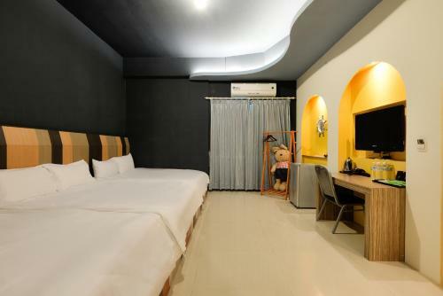 N22 Hostel - Ocean Tale