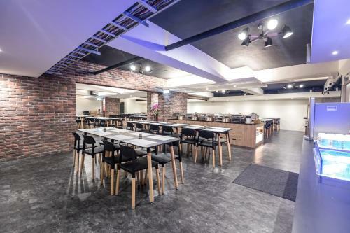 Traveller Inn Tiehua Cultural And Creative Hotel II