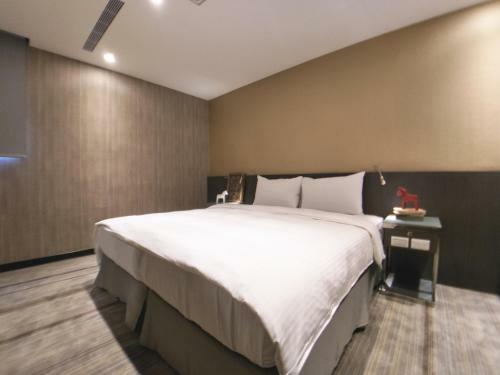 Hotel The West