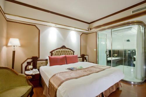 Charming City Songshan Hotel