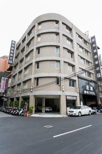 Junli Hotel