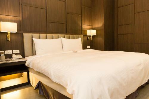 V-hotel