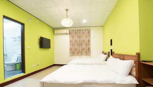 17 Years Old Coffee Hostel