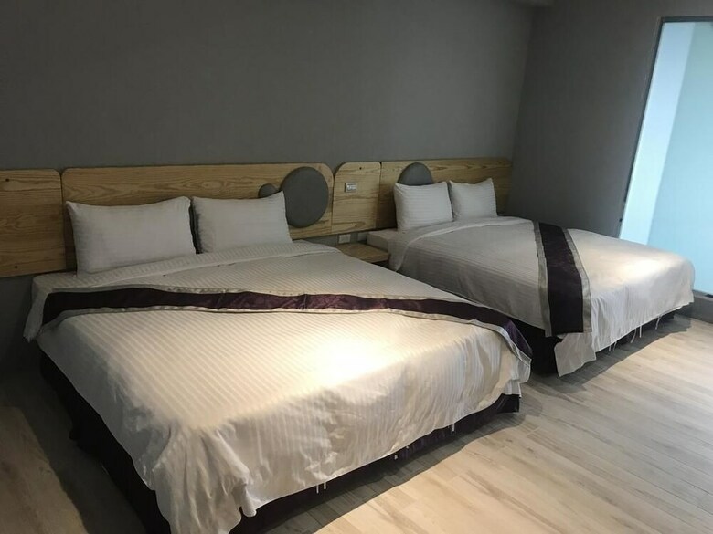 Bed & Breakfast Yuan Places